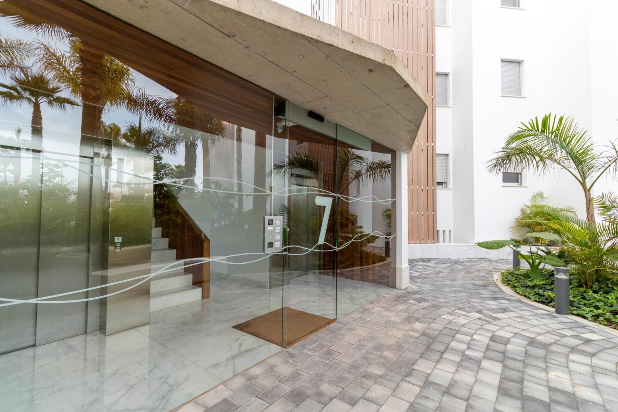 Rentitspain Apartamento Serena Terraza Con Vista A Golf Motril Bagian luar foto